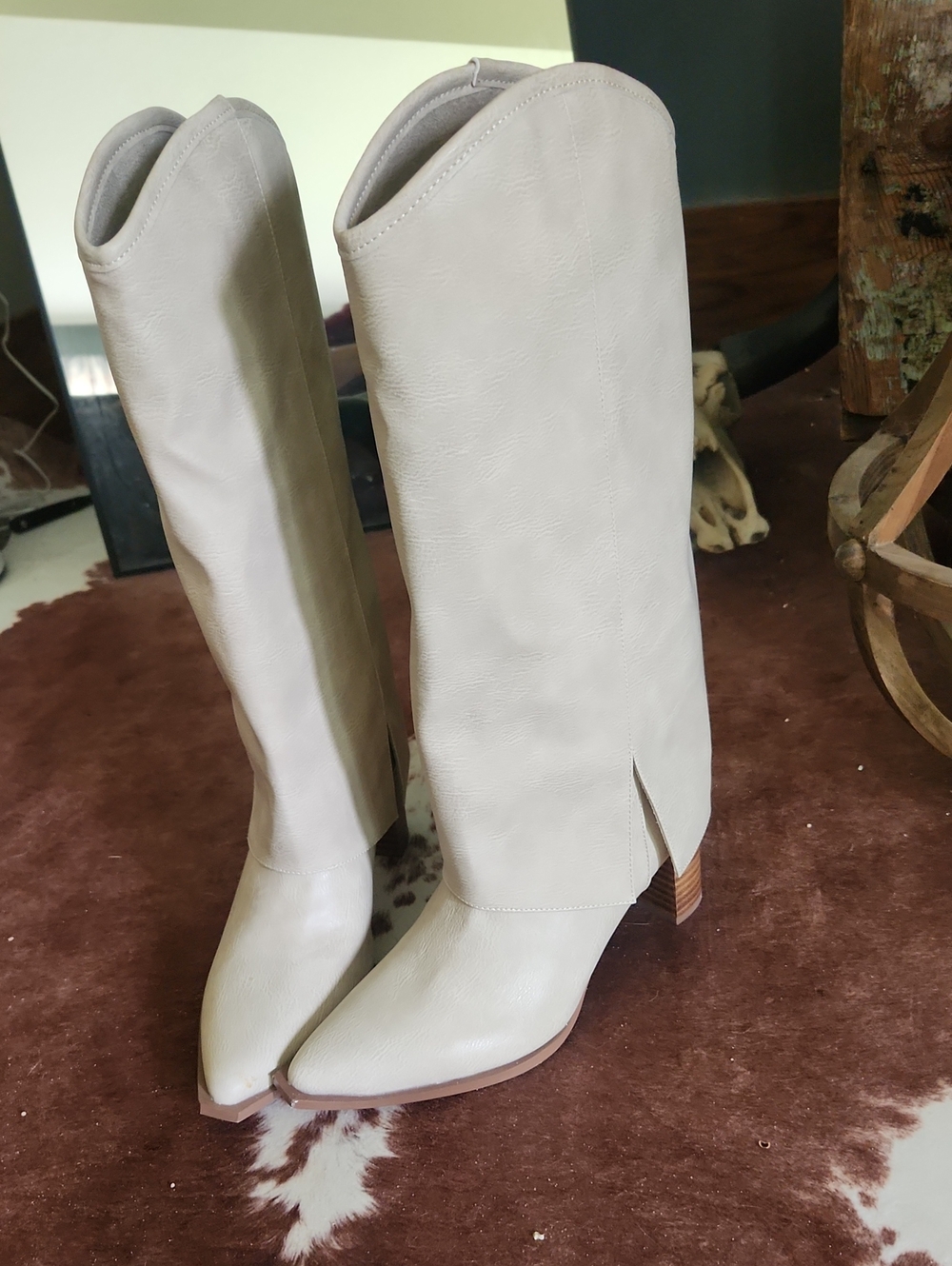 Women’s Knee-High Cream Leather Boots